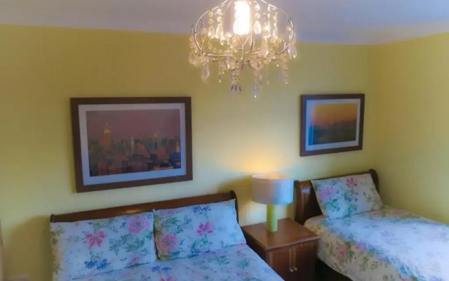 The Godalming Hotel