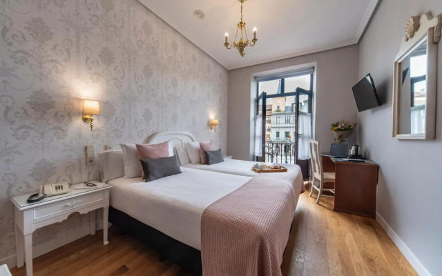 Hotel Infanta Isabel