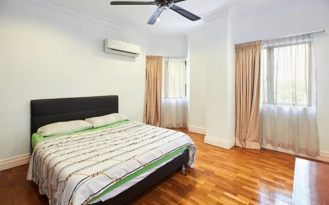 Luxurious 2BR in Klcc - Managed by Guestready