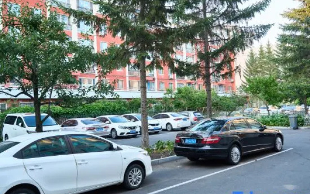 Homeinn Selected Hotel (Dunhua Ji'an Road Food Street)