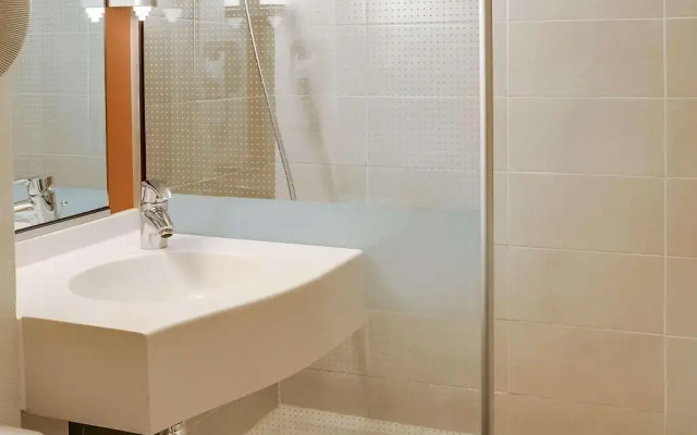 ibis Salon de Provence Sud