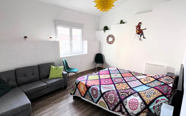 Town House in Old Town Ador, Gandia
