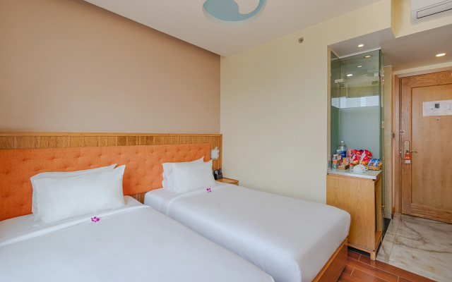 Sea Queen Hotel