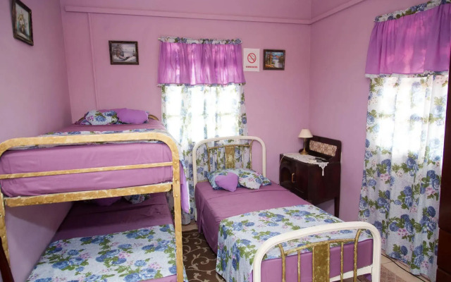 Villa Shalom Guest House