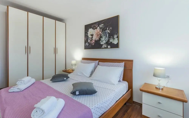 Stunning Apartment in Pula With Wifi and 1 Bedrooms