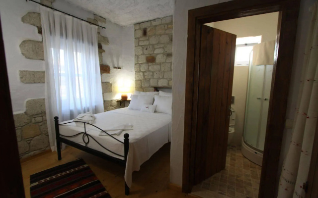 Moy Otel