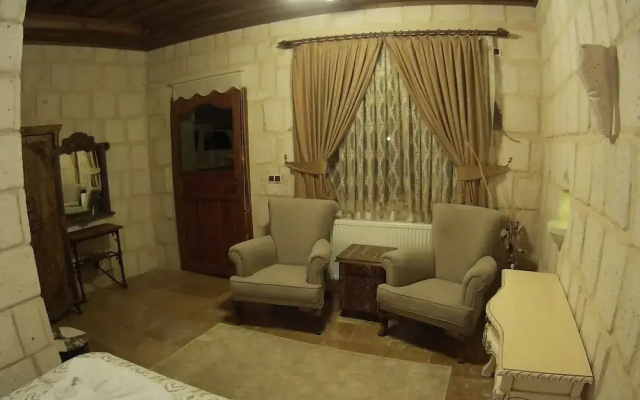 Pandora Cave Hotel