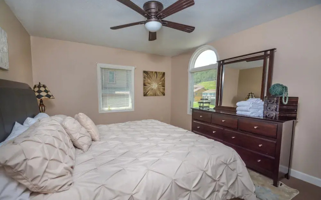 Creeks Edge 3 Bedroom House