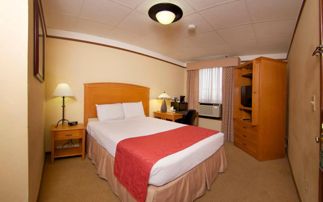 Historic Plains Hotel