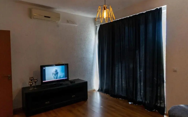 Sunshine Apartments