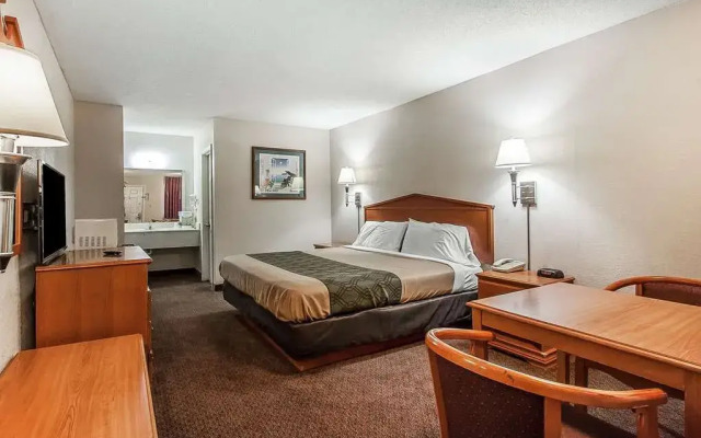 Econo Lodge Brownsville