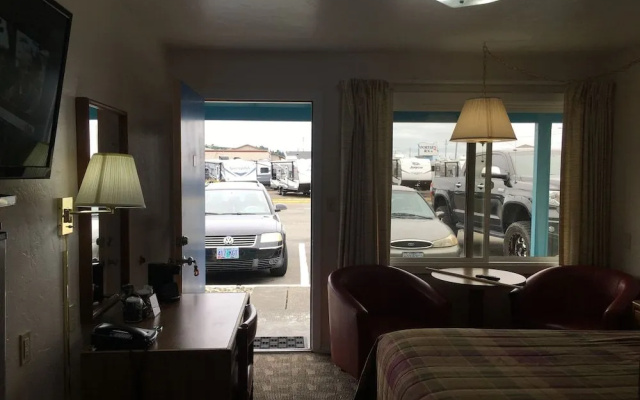 Southsider Motel