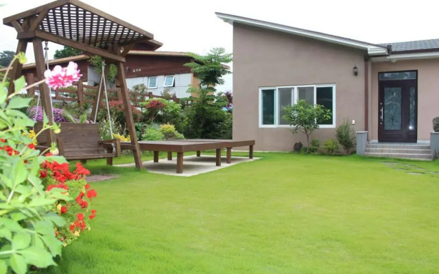 Jeju Gumsan Pension