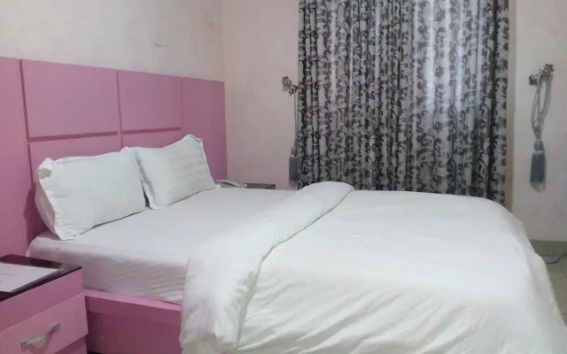 Fortune Pearl Hotel