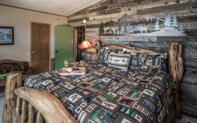 Ruidoso Three-bedroom