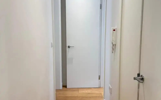 Central London Apartment With 2 Bedrooms -sleeps 6