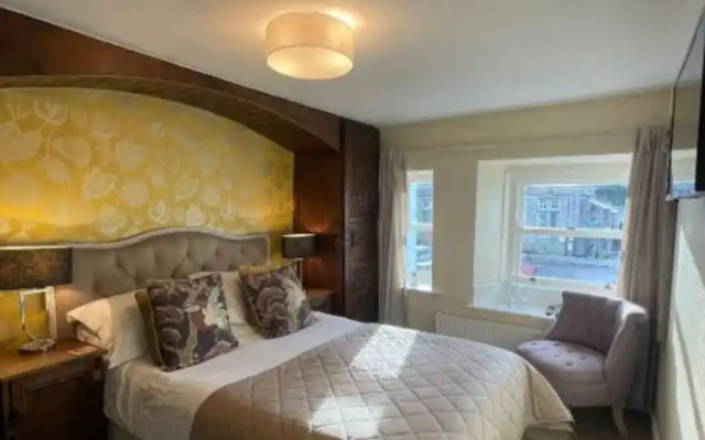 Cocketts Hotel