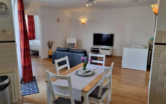 Geräumiges und Modernes Apartment Tara am Meer