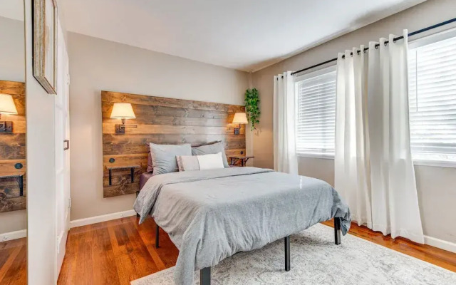 Centrally Located Burbank Duplex Near Hollywood!