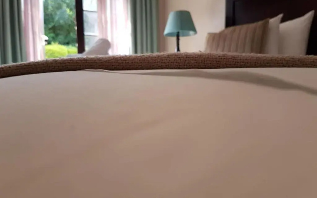 Fairview Bed And Breakfast - Double Bedroom 3
