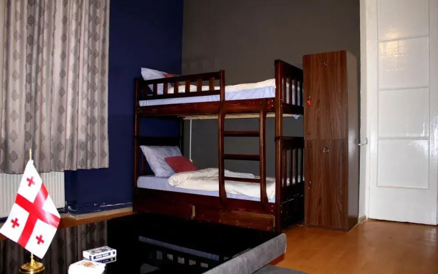 Rozetti Hostel