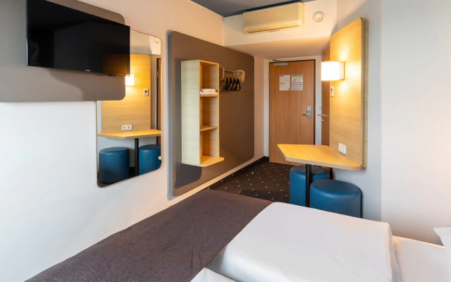 B&B Hotel Frankfurt Hahn-Airport