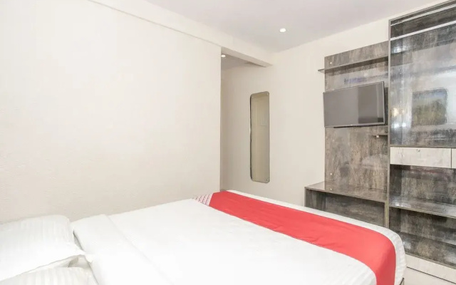 OYO 9017 Pride Homes