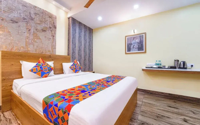 Fabhotel Ink