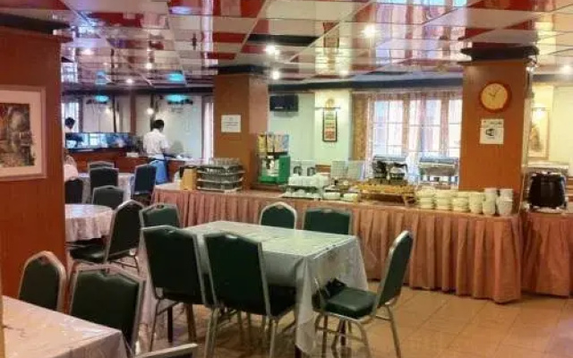Noble Hotel