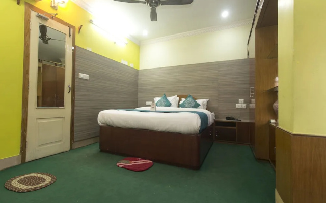 OYO 10908 Hotel North Point