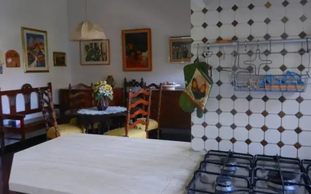 Lucys Holiday House