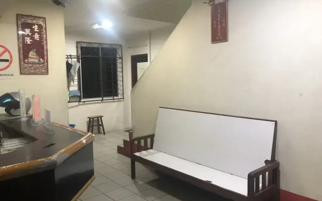 Oyo 89668 Hiap Chiong Hotel