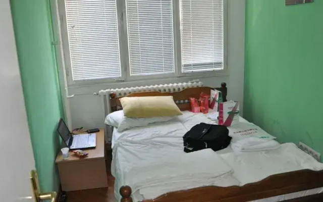 1001 Nights Hostel