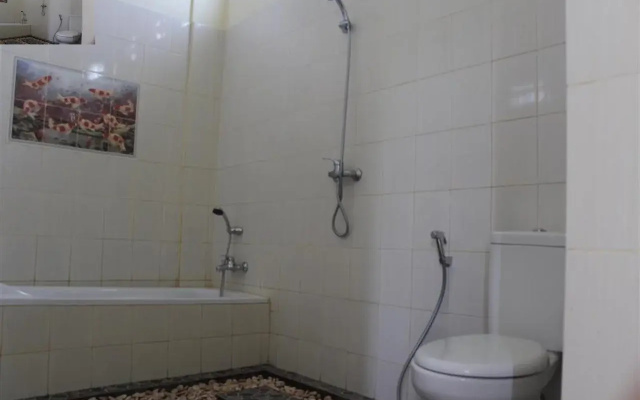 Restu Guesthouse RedPartner
