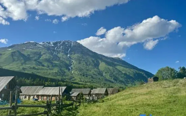Tongmu Yiyu Shanjian B&B