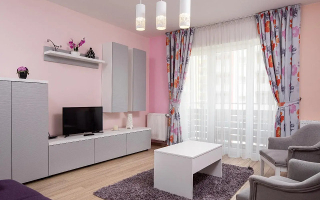 Brasov Holiday Apartments - Magenta