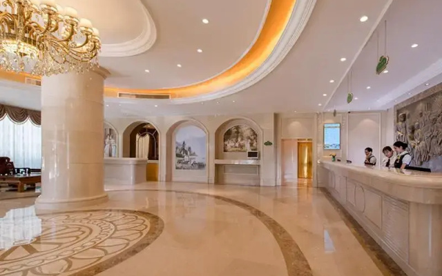 Warmth Hotel