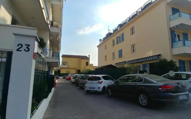 Charmant studio proche de Nice à 300m des plages