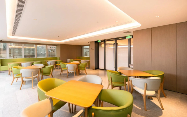 Ji Hotel Shanghai Lujiazui Beiyangjing Road Metro Station