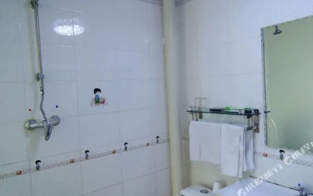 Lianhua Hotel