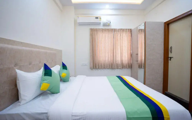 Treebo Galaxy Kings Suites, Hebbal