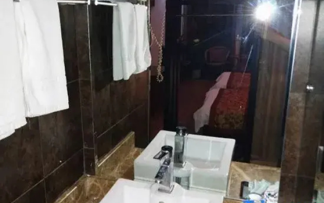 Ningbo Huamei Home Fashion Inn