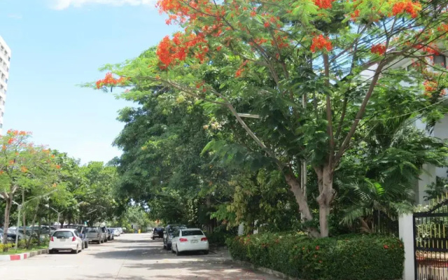 View Talay 1B Residence