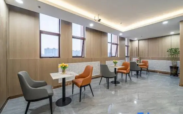 Rezen Select Hotel
