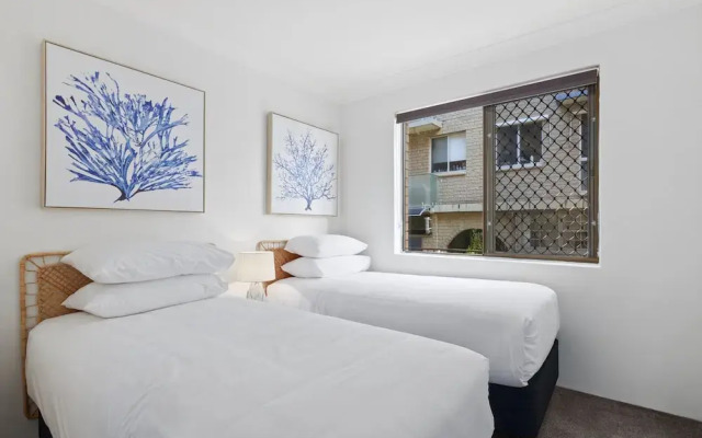 Stylish 3-bed Newport Stay With Balcony