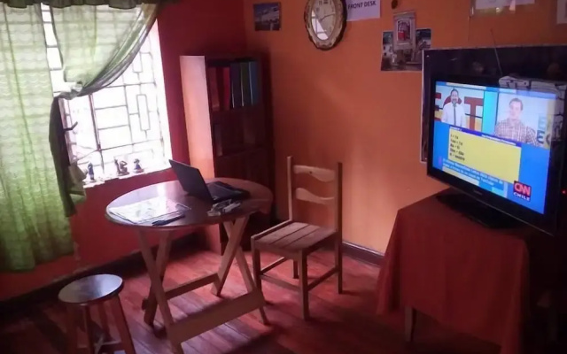Casa Refugio House