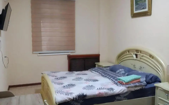 Room on Furkat 8