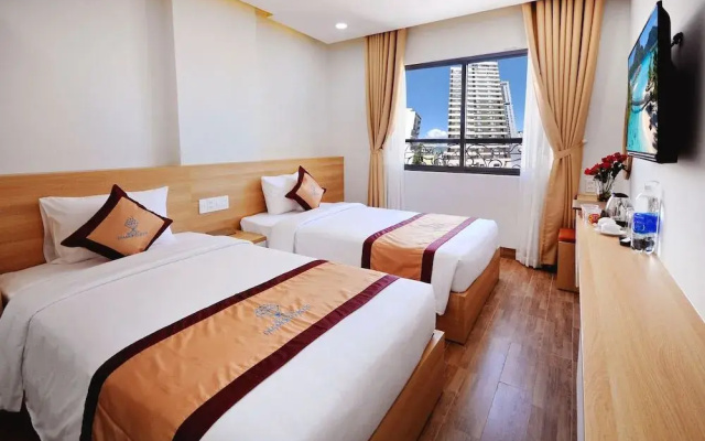 Diamond Blue Hotel