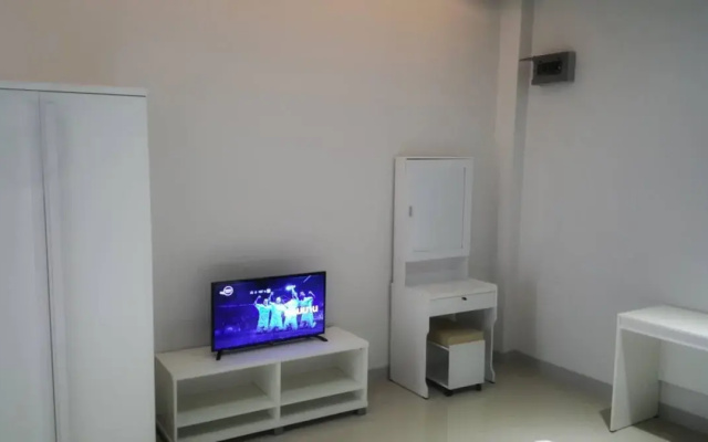 River Residence Saraburi Hotel