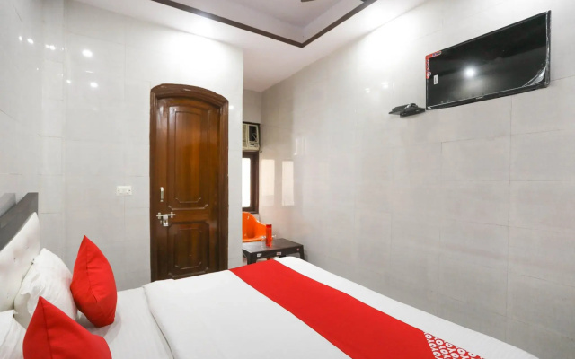 OYO 48585 Hotel Raghuvansh